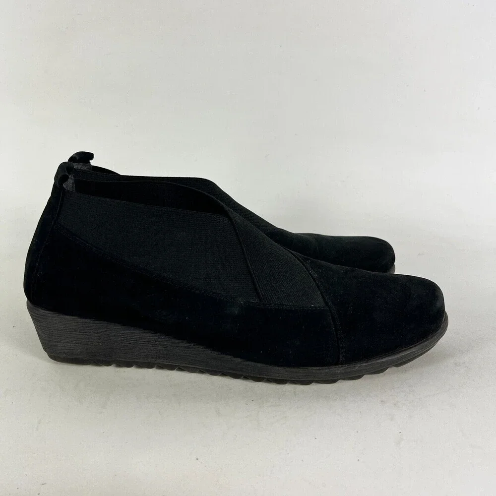 The Flexx Wedge Comfort Shoes Womens 8.5 Black Leather Slip-On Cross Band Preppy